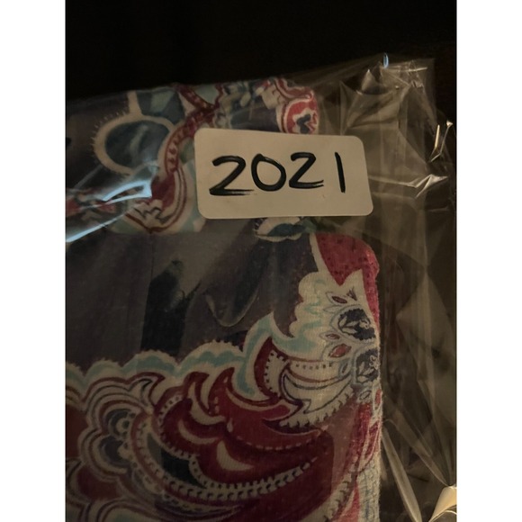 Chico's 2 Paisley Print Tee Top Blue Pink Floral Summer Travel Shirt M - Picture 6 of 6